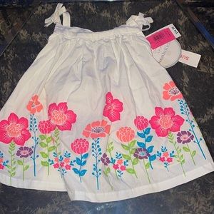White, flower print, 3-6 months, baby girl dress.